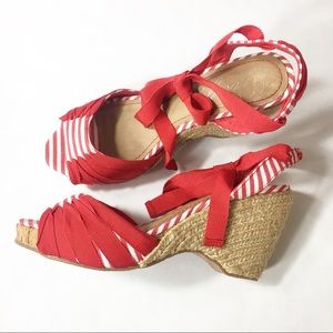 Envy Wedge Espadrilles Cerise Size 7 Red & White